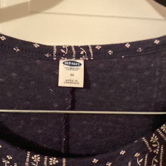 Old navy dress - Picture 3 of 4